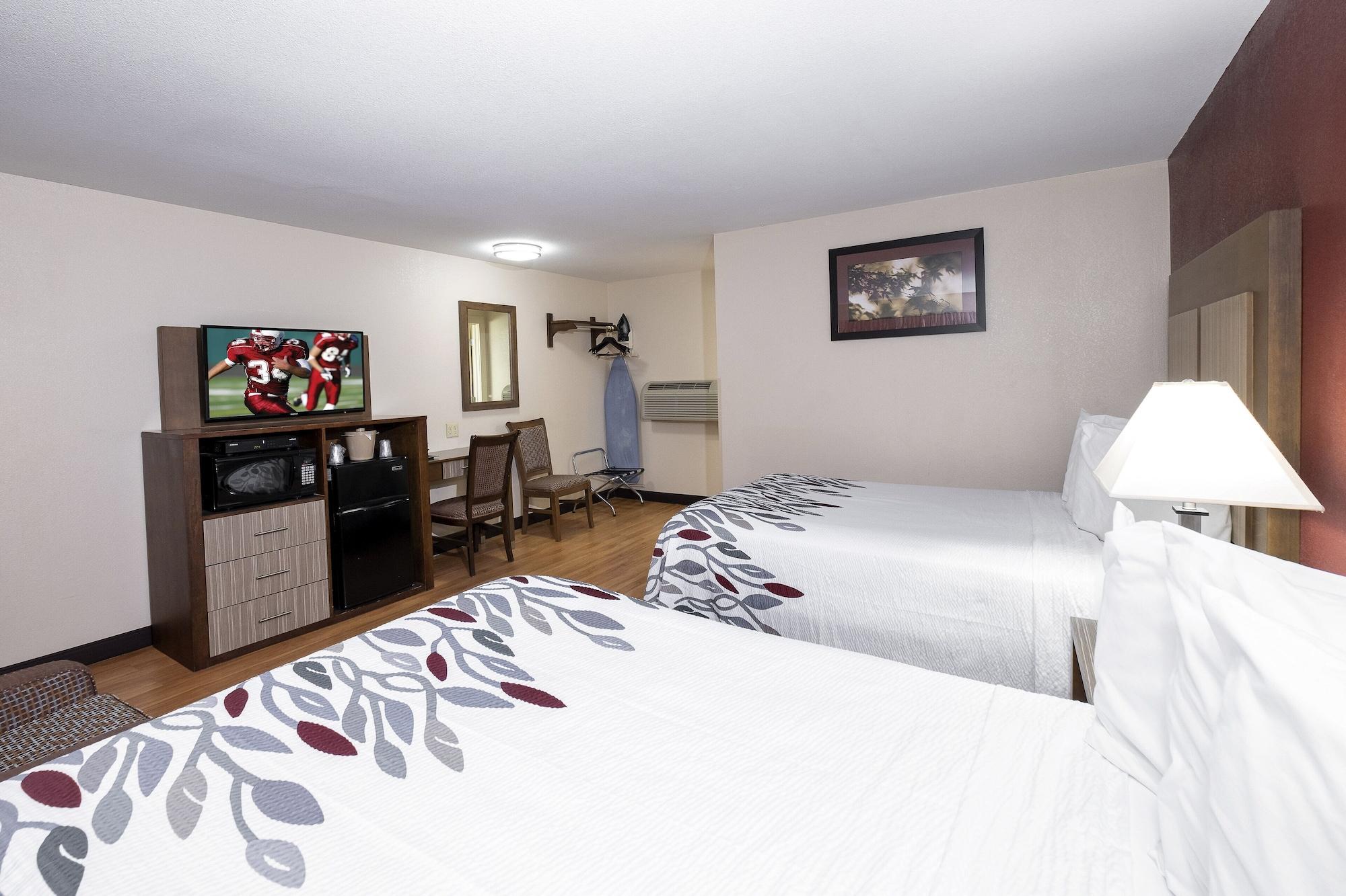 Red Roof Inn Neptune - Jersey Shore Exterior foto